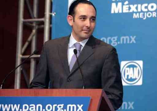 roberto-gil-zuarth--610x430