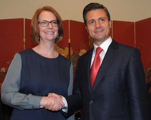El Presidente de México, Enrique Peña Nieto, tuvo un encuentro bilateral con la Primera Ministra de Australia, Julia Gillard, donde reiteraron el compromiso de impulsar el libre comercio en el marco de la reunión del G20, que se llevará a cabo en aquella nación el año próximo.