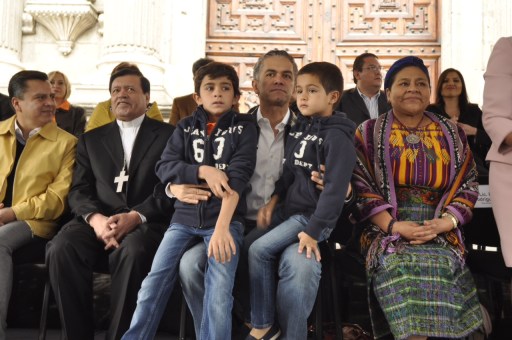 090613 MANCERA-DESARME 01