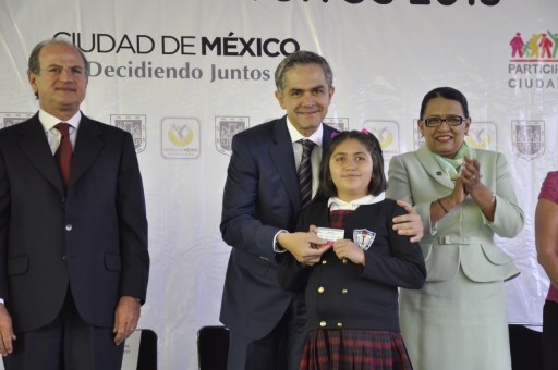 100613 MANCERA-ÚTILES 01