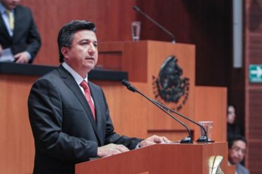 senador  raul pozos