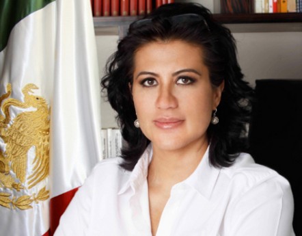 senadora MONICA ARREOLA