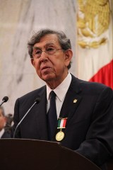 140913 CÁRDENAS CONDECORACION 4