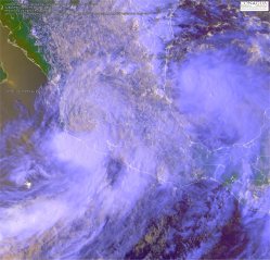 LLUVIAS FUERTES POR LOS REMANENTES DE "INGRID" Y "MANUEL"