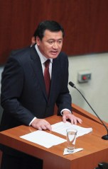 INICIA COMPARECENCIA DEL SECRETARIO OSORIO CHONG EN EL SENADO