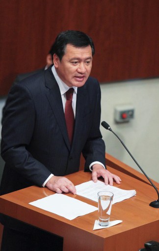 INICIA COMPARECENCIA DEL SECRETARIO OSORIO CHONG EN EL SENADO