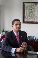 ENTREVISTA CON SILVANO AUREOLES