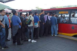 MANTENIMIENTO EN ESTACIONES DE LA LÍNEA 1 DEL METRUBÚS