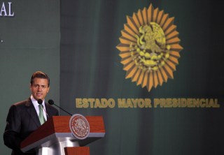 PEÑA NIETO ENCABEZA CEREMONIA DE ASCENSOS