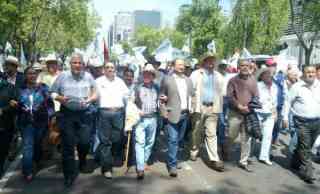 dirigentes campesinos