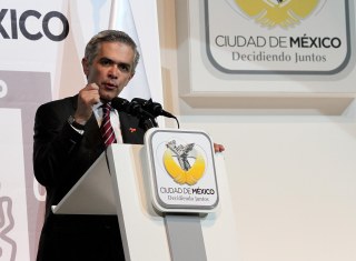 ENCABEZA CEREMONIA DEL DÍA DE LA ELIMINACIÓN DE LA VIOLENCIA C