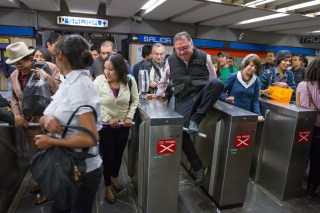 PROTESTA EN EL METRO