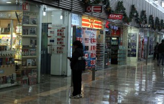 DISPUTA POR EL CONTROL DE RENTAS EN ESTABLECIMIENTOS EN EL AICM