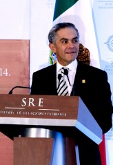 PARTICIPA EN REUNIÓN DE EMBAJADORES