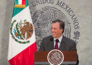 ENRIQUE PEÑA NIETO CLAUSURA REUNIÓN