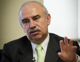 Julian-Olivas-Ugalde