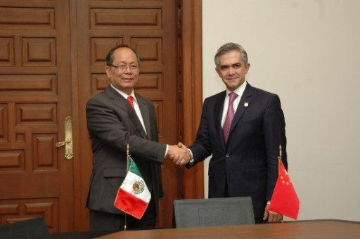 MANCERA-CHINA 01