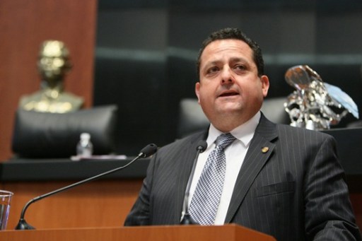 Carlos Mendoza Davis