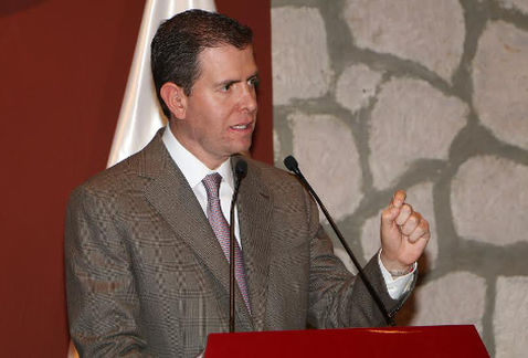 alfredo castillo 6 1 15