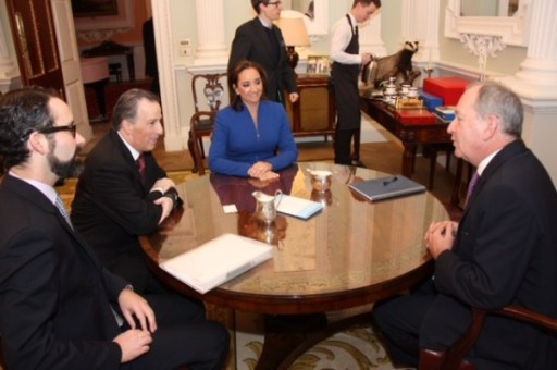 FOTO 2 El canciller JosÃ© Antonio Meade y la secretaria de Turismo, Claudia Ruiz, se reunieron con el alcalde del Distrito Financiero de la ciudad de Londres, Alan Yarrow