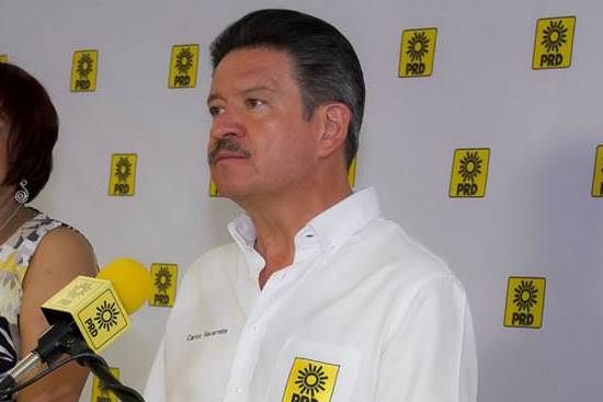 carlos navarrete 14 4
