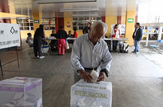 ELECCIONES EN EL DISTRITO FEDERAL