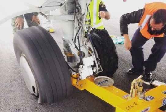 avion tp3 ponchadura