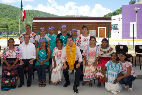 ENRIQUE PEÑA INAUGURA CIUDAD DE LAS MUJERES