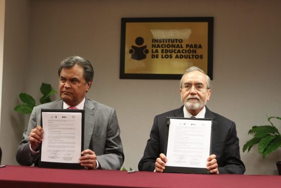 FIRMA DE CONVENIO ENTRE INEA Y CELAMEX