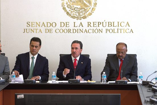 EMILIO GAMBOA ANUNCIA REUNIÓN PLENARIA DEL PRI Y PARTIDO VERDE