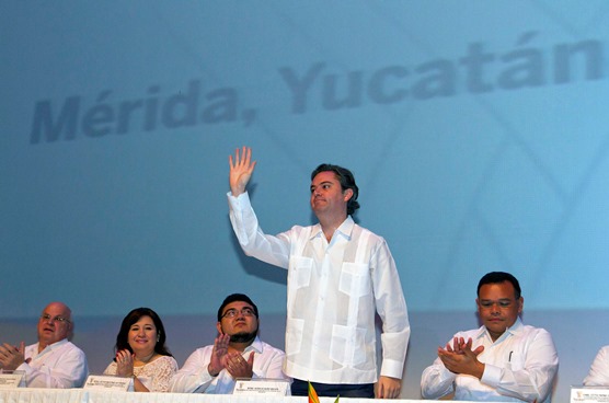 ANUNCIA CREACIÓN DE UNIVERSIDAD