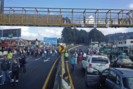 mexico puebla manifestantes