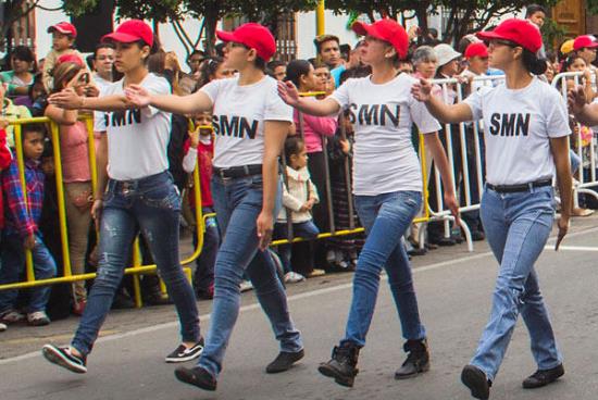 mujeres servicio militar
