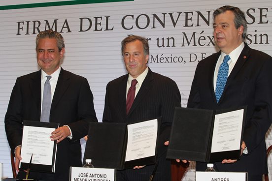 BANAMEX APORTARÁ 60 MILLONES DE PESOS A PROYECTOS DE SEDESOL