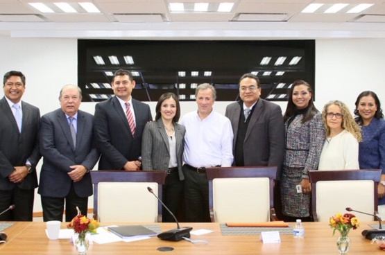 REUNIÓN CON DIPUTADOS