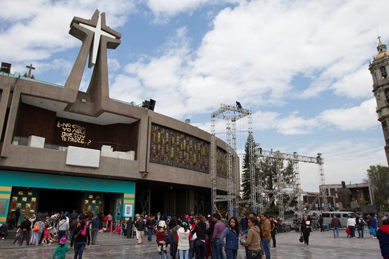 MATENIMIENTO Y COLOCACIÓN DE INFRAESTRUCTURA