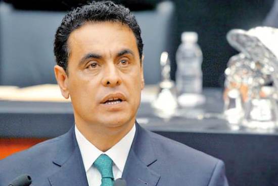 Ismael Hernández Deras.