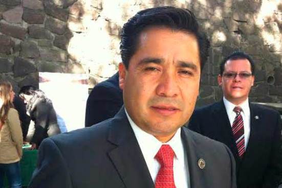 UAEM-secretario-admin  Javier González Martínez