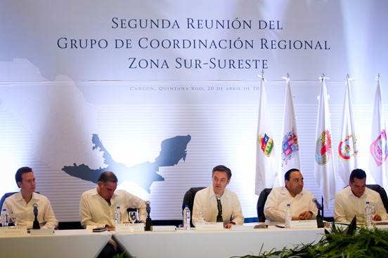 AURELIO NUÑO EN CANCÚN