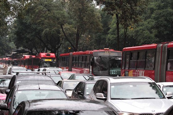FUERTE LLUVIA EN LA CIUDAD  DE MÃ‰XICO.