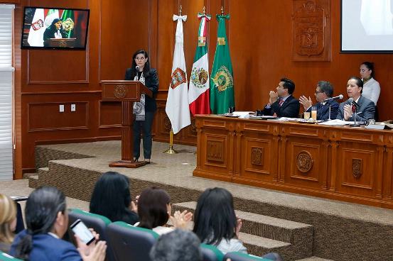 dos universitarios uaem