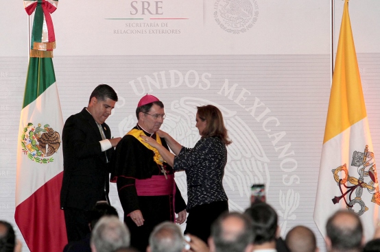 ORDEN MEXICANA DEL ÁGUILA AZTECA