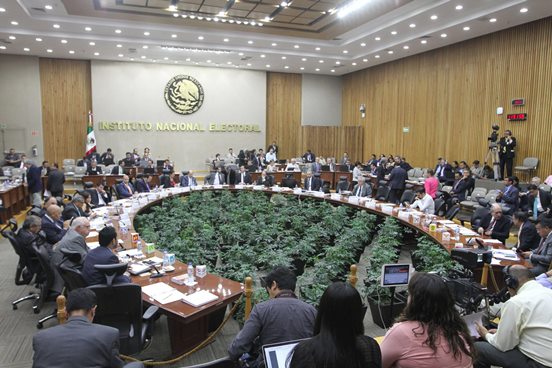 PRESENTAN BOLETA ELECTORAL