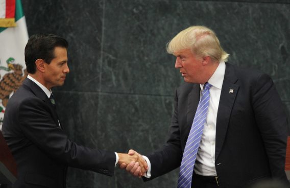 SE REÚNE CON DONALD TRUMP EN LOS PINOS