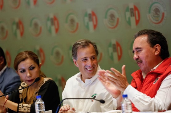 PLENARIA DE LOS SENADORES DEL GRUPO PARLAMENTARIO DEL PRI