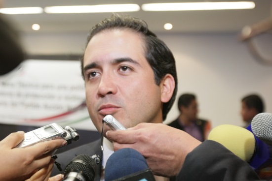 fernando-yunes-marquez