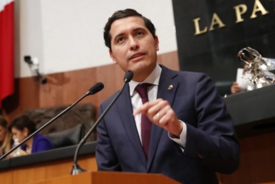 hector-flores-avalos