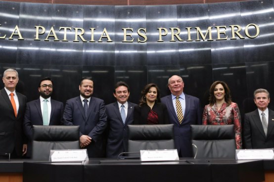 canal-del-congreso-24-11